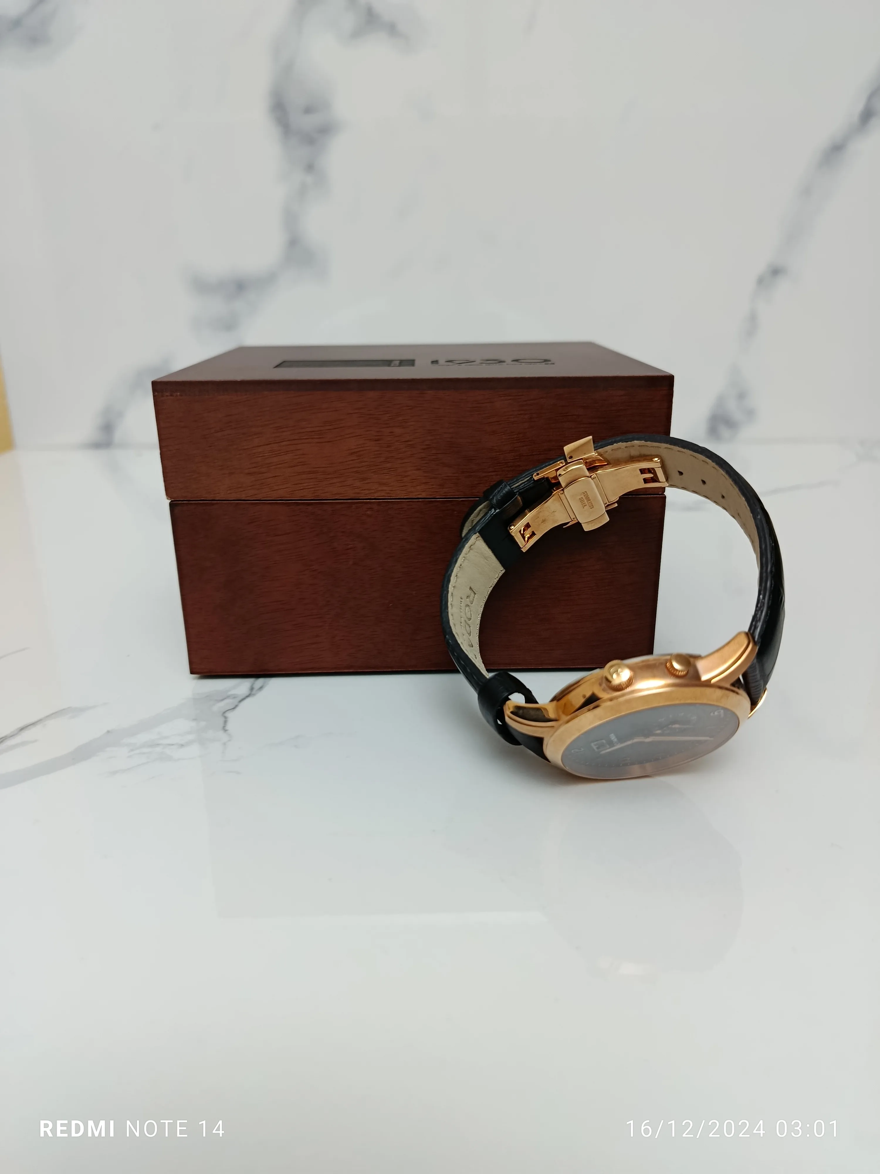 Montre Rodania Homme RO008H